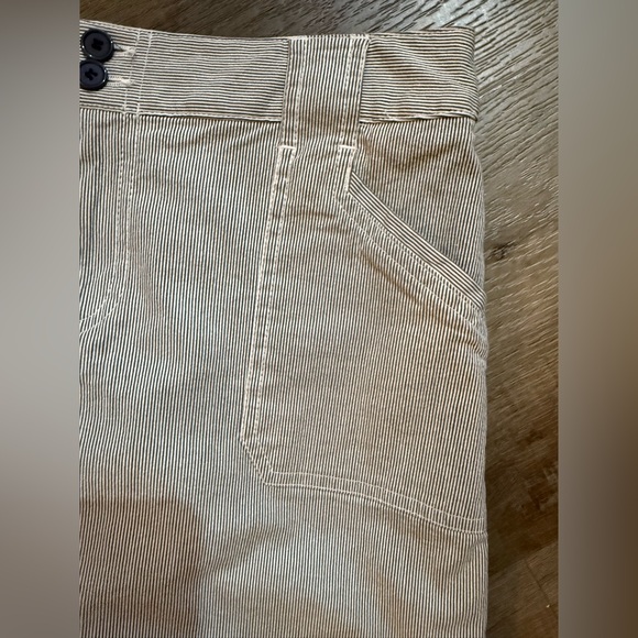 Christopher & Banks Pinstriped Skort  Size 4 - Picture 8 of 14